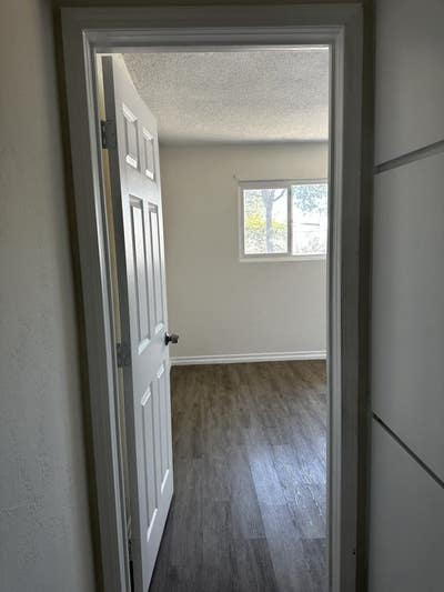 Roommate wanted for 9490 Room #2  Main Photo