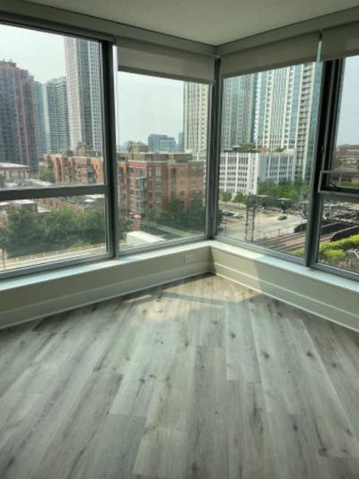 Fulton Market Convertible with in unit washer and  Main Photo