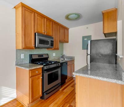 Charming 1 Bed Bath Condo in Laurel_Available _$mo Main Photo