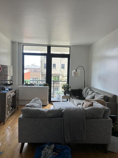 Woman Roomate Wanted - East Harlem 2bed,2bath Main Photo