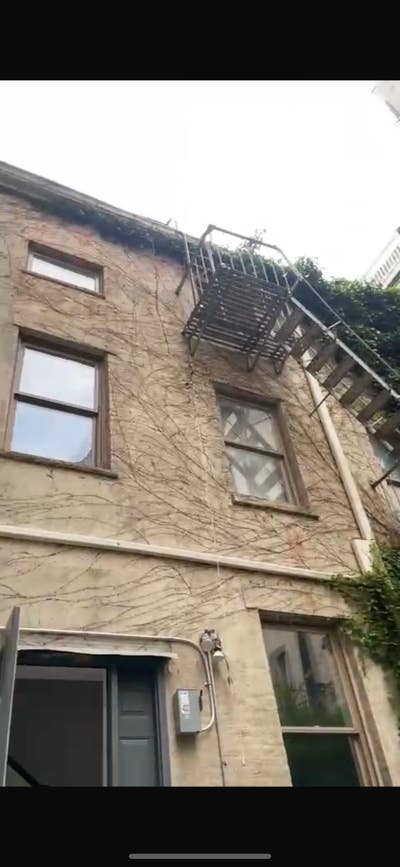 2 Rooms available in West Village Townhose Main Photo