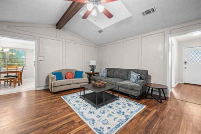 Live Comfortably in South Dallas  DeSoto ― Quiet,  Main Photo