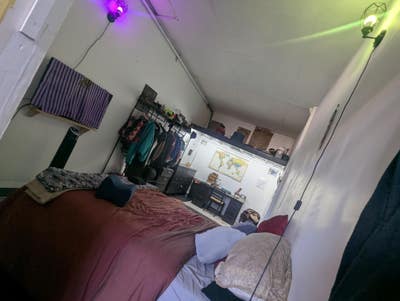 Room in creative warehouse seeks Female Roommate! Main Photo