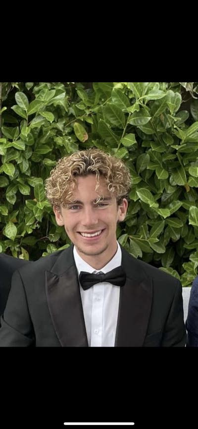 Room wanted in San Francisco Bay Area Main Photo