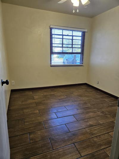Room available 8/1 Main Photo