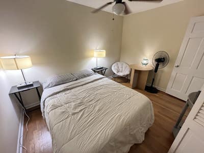 Room #3 Cozy Sandy Springs Home Shared Bathroom Main Photo