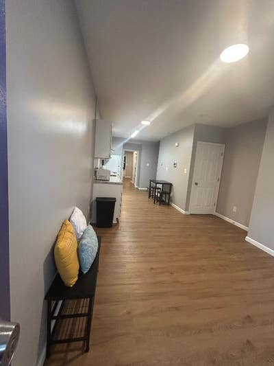Room for Rent in Baltimoreincludes WiFi and utili Main Photo
