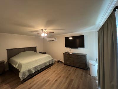 Master room with bathroom for rent -  Main Photo