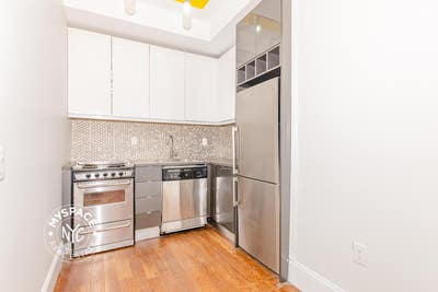 #580 3 bed 1 bath rent stabilised by L train Main Photo