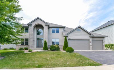 4 BR2.5 bath house $_Available 0025 Main Photo
