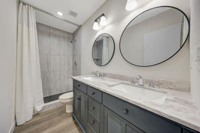 Superhost Huge Pool Home Remodeled with 5 Bathroom Main Photo