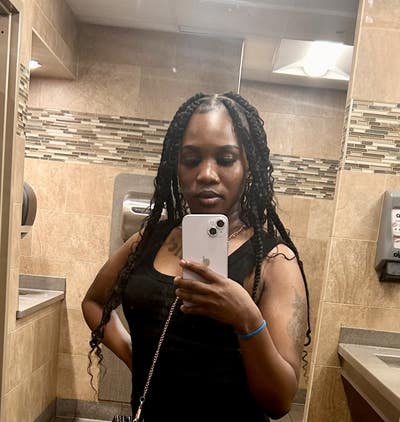 Hey, my name is Kenesha Aaron I’m seeking a... Main Photo