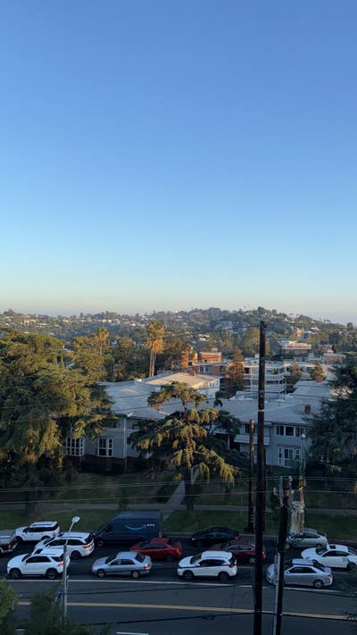 Room available in Los Feliz Main Photo