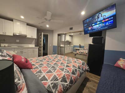Room for rent Main Photo