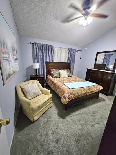 Cozy, furnished bedroom for $1,100 free utilities  Main Photo