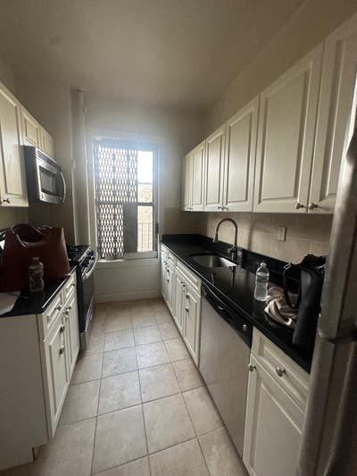 Stunning 3 Beds, W 171st and Fort Washington Ave Main Photo