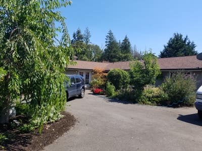 Cozy home in Edgewood  Main Photo