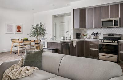 Furnished Private Room Main Photo
