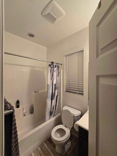 Housemate needed ASAP by 7/30. Move in 8/1.  Main Photo
