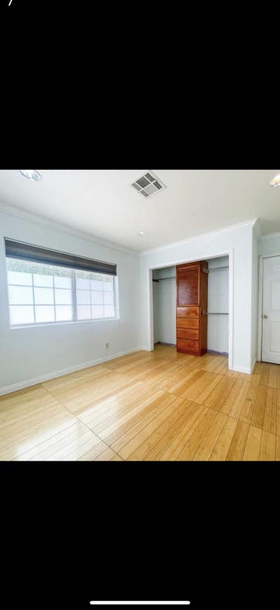 Room for rent Main Photo