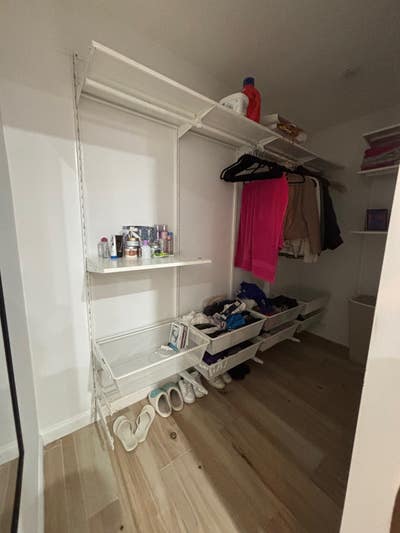 Looking for roommate in Long Island, NY Main Photo