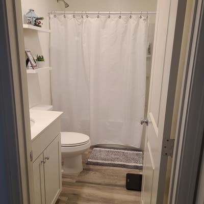 1 room available  Main Photo