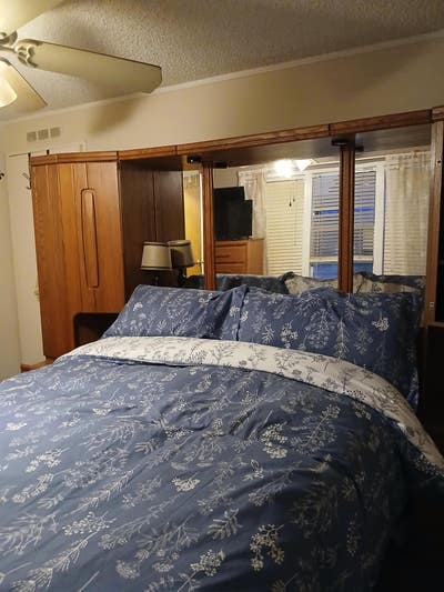 1 room Furnished  Main Photo