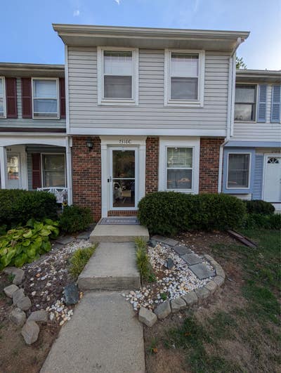 âœ¨ Now Leasing ― Ideal for Young Professionals! âœ¨ Main Photo