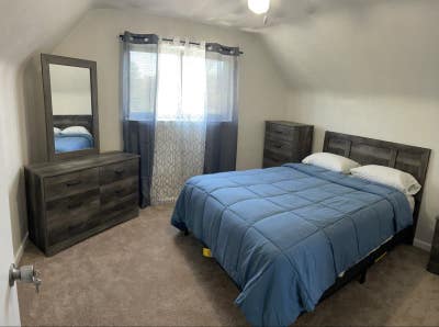 Fully Furnished Bedroom For Rent.  Main Photo