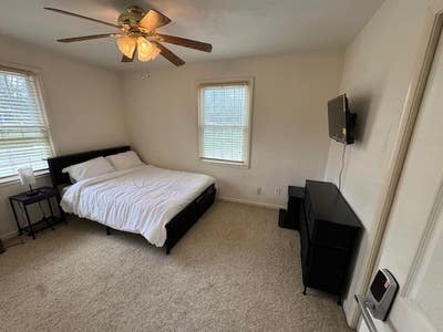  Private Room for Rent_Shared Living WyndyBrow  Main Photo