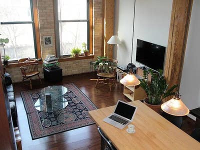 Updated 1bd 1ba North Loop Condo Main Photo
