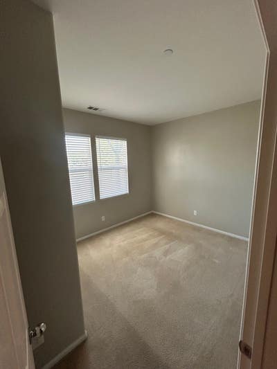 One Bedroom in Lake Elsinore Main Photo