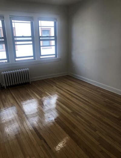 Roommate in East Rockaway Main Photo