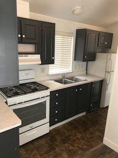 Living Bigin a Tinyhouse. Close to Everything. Main Photo