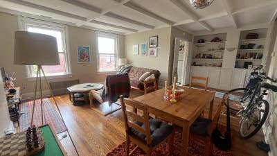 Historic 1brba Apartment in Mt. Vernon Main Photo