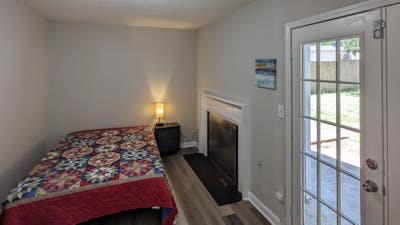 Spacious & newlyrenovated Norcross House with Pati Main Photo