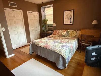 Large Sunny Furnished room and Private 1/2 bath Main Photo