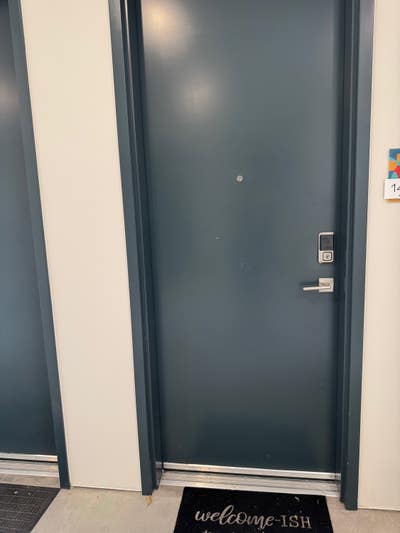 SpareRoom with walking closet! Private bathroom  Main Photo