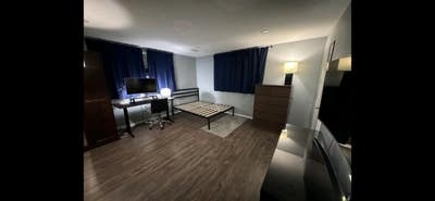 Large private room, furnished clean quiet  Main Photo