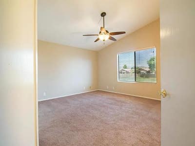 Room rental Main Photo