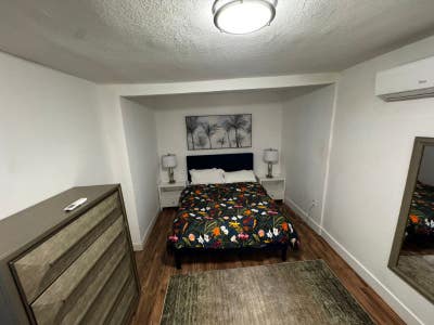 Cozy 1 Bed Bath Room in MiamiFL_$mo_Available 025 Main Photo
