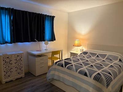 Nice  and   Clean  room  Main Photo