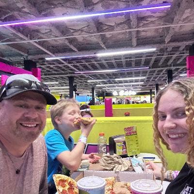 47 year old Male seeks a small or large room Main Photo