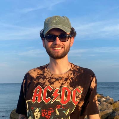 Owen, 24, Looking to rent a room Main Photo