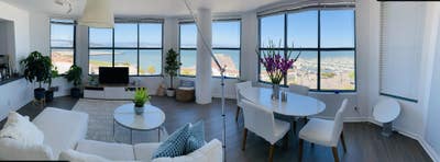 Room with Amazing View/Amenities in Prime Location Main Photo