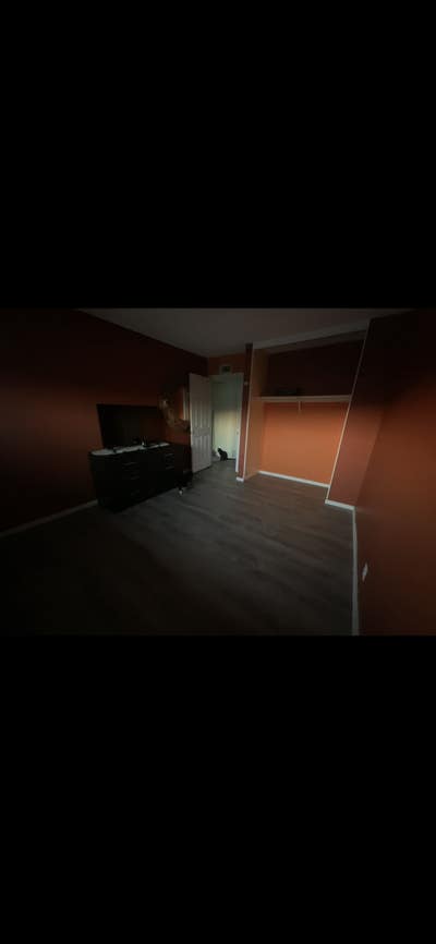 Room for Rent Main Photo
