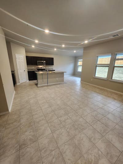 Roommate wanted ASAP  Main Photo