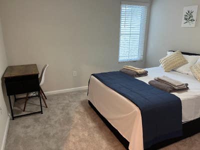 Private room with shared bath in a townhouse. Full Main Photo