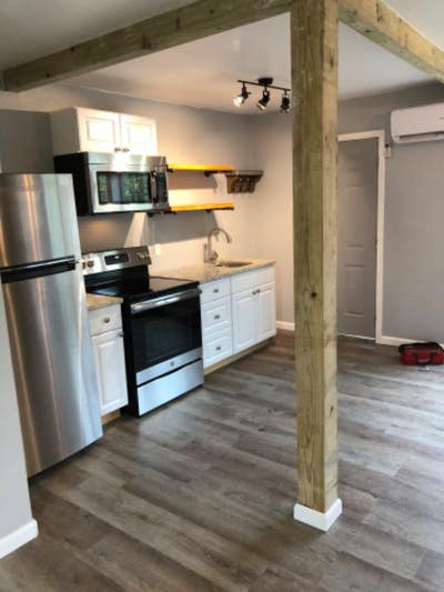 Industrial style apartment Main Photo