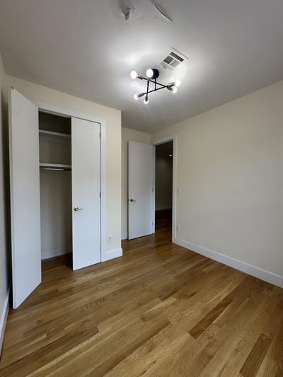 #617 Big & Bright East Flatbush 3Bed with in-unit  Main Photo